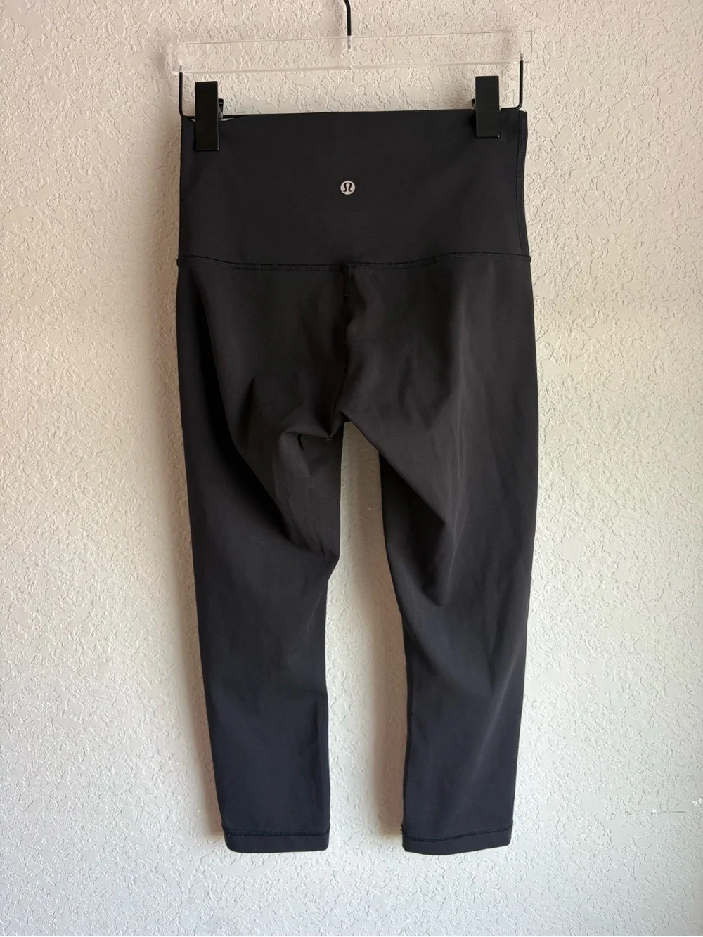 Lululemon Align High Rise Crop 23” Leggings Black Women’s Size 6